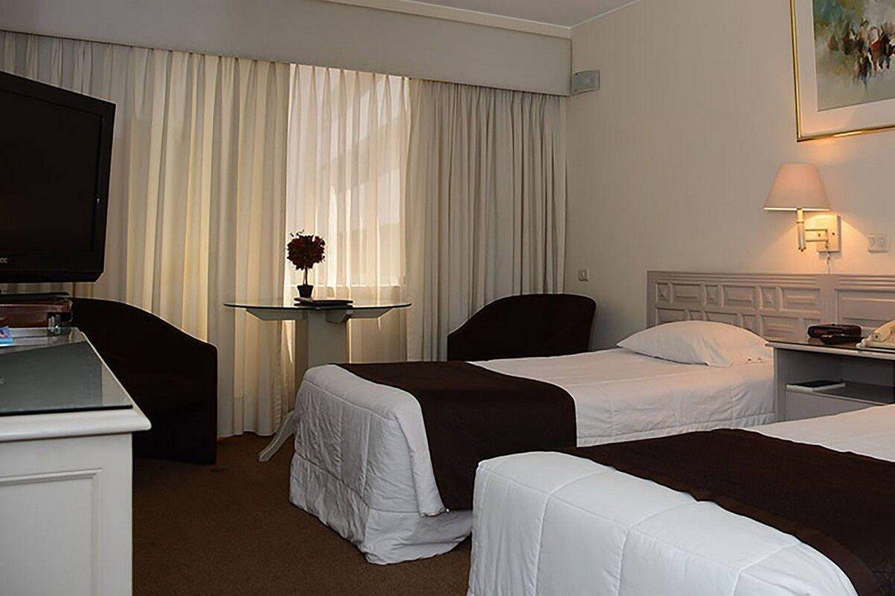 Hotel Maria Angola Лима Екстериор снимка