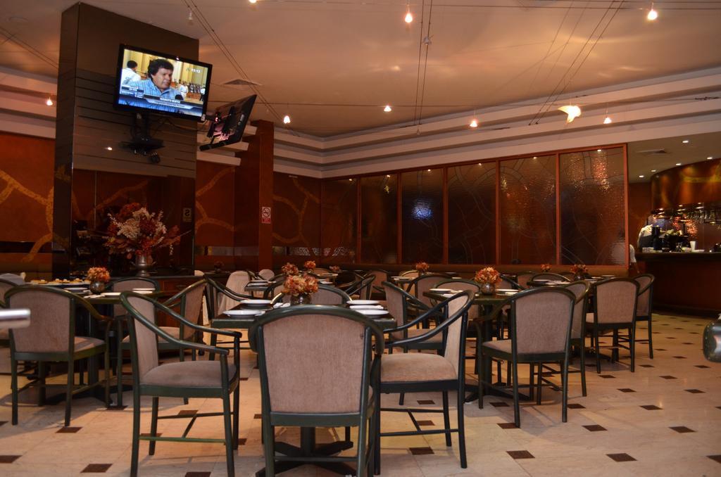 Hotel Maria Angola Лима Екстериор снимка