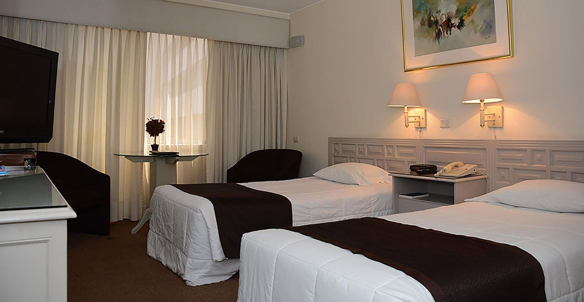 Hotel Maria Angola Лима Екстериор снимка