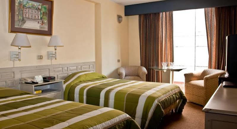 Hotel Maria Angola Лима Екстериор снимка